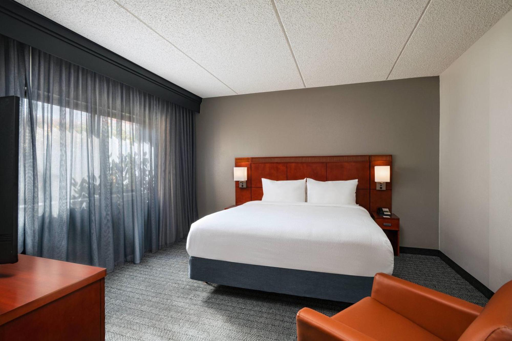 Courtyard By Marriott San Antonio Medical Center Hotel Екстериор снимка