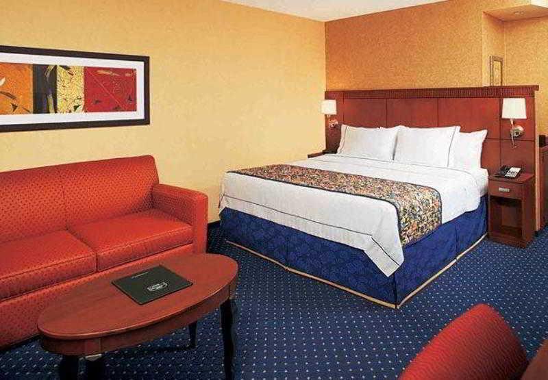 Courtyard By Marriott San Antonio Medical Center Hotel Стая снимка